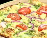 Pesto Chicken Garlic Pizza